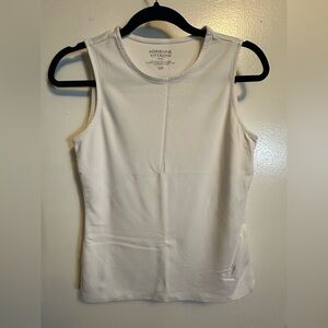 Adrienne Vittadini ponte small petite white sleeve lessTimeless staple piece.